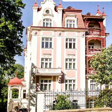 Apartman Vila Bayer Karlowe Wary Zewnętrze zdjęcie